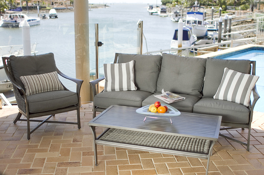 IMG_4211 Cropped Beachcomber Aluminium and Wicker Sofa Set